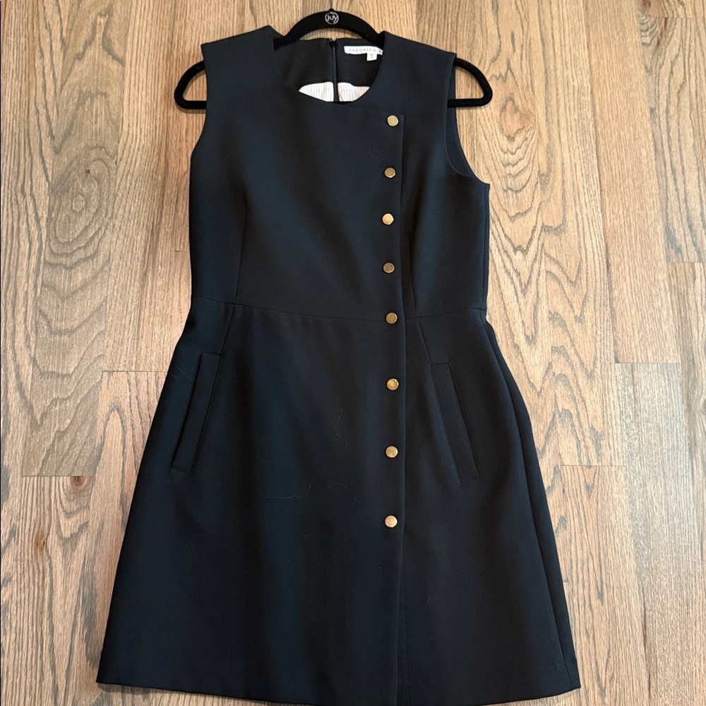 Veronica Beard beautifully lined dress - thicker fabric. Size 8.